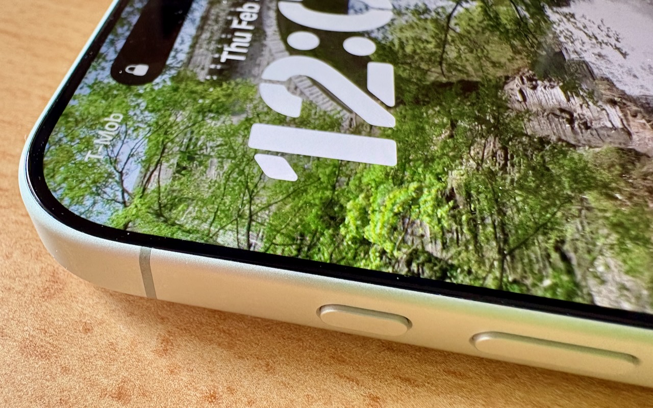 You are currently viewing What Can You Do With the iPhone’s Action Button? Nearly Anything!